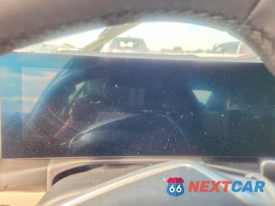 Zdjęcie 9 z 12 samochodu: 2025 BMW 330I VIN:3MW69CW07S8F58698 - miniatura