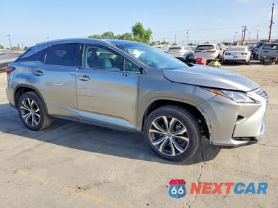 Czwarte zdjęcie samochodu z boku: 2018 LEXUS RX 350 BASE VIN:2T2ZZMCA7JC098195 - miniatura