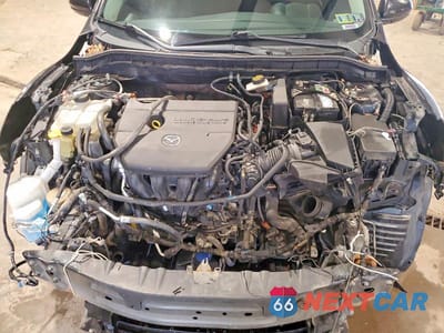 Zdjęcie 11 z 12 samochodu: 2011 MAZDA 3 S VIN:JM1BL1U5XB1379629 - miniatura