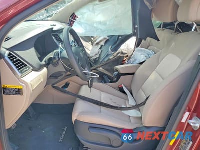 Zdjęcie 7 z 13 samochodu: 2017 HYUNDAI TUCSON SE VIN:KM8J23A43HU576392 - miniatura