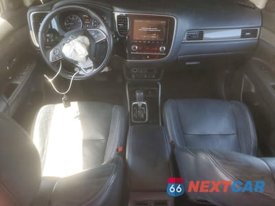 Zdjęcie 8 z 13 samochodu: 2020 MITSUBISHI OUTLANDER SE VIN:JA4AZ3A39LZ041175 - miniatura