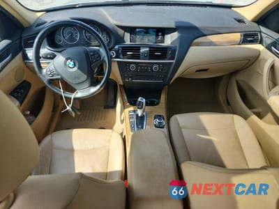 Zdjęcie 8 z 13 samochodu: 2014 BMW X3 XDRIVE28I VIN:5UXWX9C55E0D31408 - miniatura
