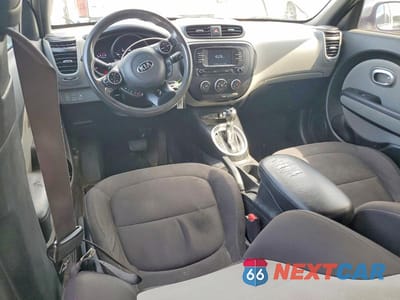 Zdjęcie 8 z 12 samochodu: 2019 KIA SOUL BASE VIN:KNDJN2A29K7680217 - miniatura