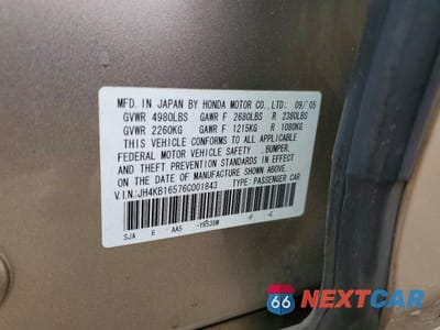 Zdjęcie 12 z 12 samochodu: 2006 ACURA RL VIN:JH4KB16576C001843 - miniatura
