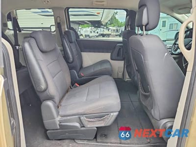 Zdjęcie 11 z 13 samochodu: 2010 DODGE GRAND CARAVAN SXT VIN:2D4RN5D15AR483150 - miniatura