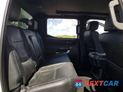 Zdjęcie 10 z 12 samochodu: 2025 TOYOTA TUNDRA PLATINUM HV VIN:5TFNC5DBXSX093206 - miniatura