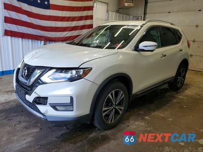 2017 NISSAN ROGUE SL 5N1AT2MV2HC821846 - główne zdjęcie licytacji z USA - miniatura