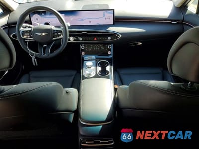 Zdjęcie 8 z 13 samochodu: 2026 GENESIS GV70 2.5T STANDARD VIN:5NMMADTBXTH051903 - miniatura