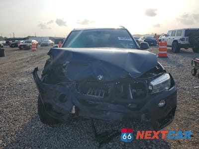 Piąte zdjęcie samochodu w środku: 2017 BMW X5 SDRIVE35I VIN:5UXKR2C31H0W43497 - miniatura