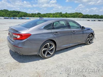 Trzecie zdjęcie samochodu z tyłu: 2018 HONDA ACCORD SPORT VIN:1HGCV1F30JA162908 - miniatura