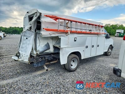 Trzecie zdjęcie samochodu z tyłu: 2022 CHEVROLET EXPRESS G3500 VIN:1HA3GSC74NN013482 - miniatura