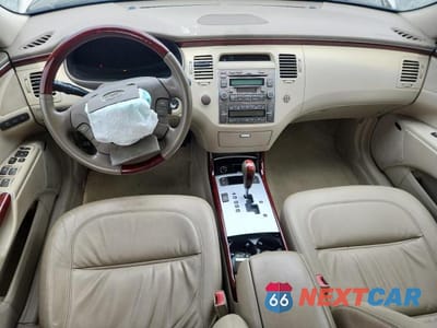 Zdjęcie 8 z 12 samochodu: 2006 HYUNDAI AZERA SE VIN:KMHFC46F36A050524 - miniatura