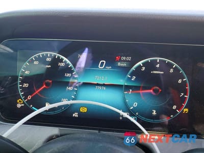 Zdjęcie 9 z 12 samochodu: 2021 MERCEDES-BENZ E 350 4MATIC VIN:W1KZF8EB7MA877542 - miniatura