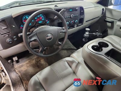 Zdjęcie 8 z 12 samochodu: 2010 GMC SIERRA C1500 VIN:1GTPCTEX8AZ159603 - miniatura