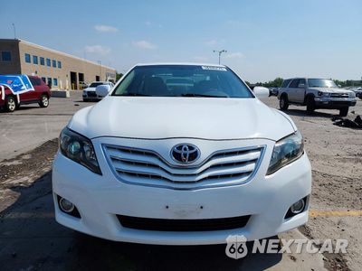 Piąte zdjęcie samochodu w środku: 2010 TOYOTA CAMRY XLE V6 VIN:4T1BK3EK7AU605721 - miniatura