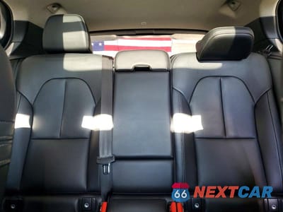 Zdjęcie 10 z 13 samochodu: 2025 VOLVO XC40 CORE VIN:YV4L12UJ7S2465341 - miniatura