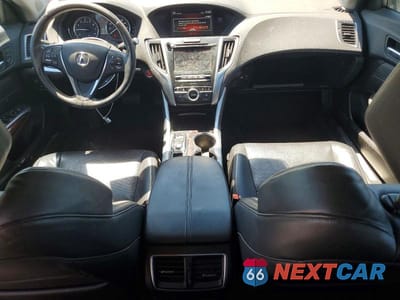 Zdjęcie 8 z 12 samochodu: 2015 ACURA TLX TECH VIN:19UUB3F57FA004616 - miniatura