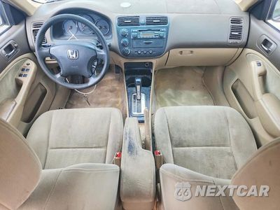 Zdjęcie 8 z 13 samochodu: 2003 HONDA CIVIC LX VIN:2HGES16533H529470 - miniatura