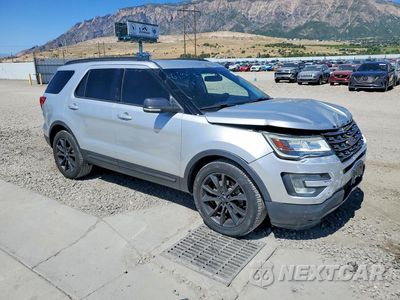 Czwarte zdjęcie samochodu z boku: 2017 FORD EXPLORER XLT VIN:1FM5K7D88HGA21329 - miniatura