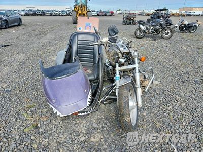Drugie zdjęcie samochodu z przodu: 2005 HONDA VTX1300 C VIN:1HFSC55055A101158 - miniatura