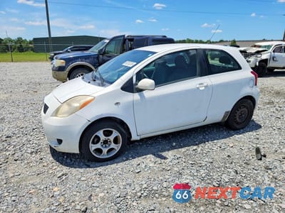 2007 TOYOTA YARIS BASE JTDJT923575133552 - główne zdjęcie licytacji z USA - miniatura