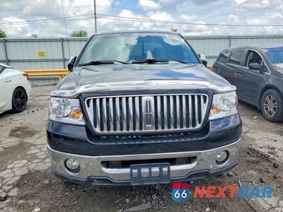 Piąte zdjęcie samochodu w środku: 2006 LINCOLN MARK LT VIN:5LTPW18506FJ15946 - miniatura