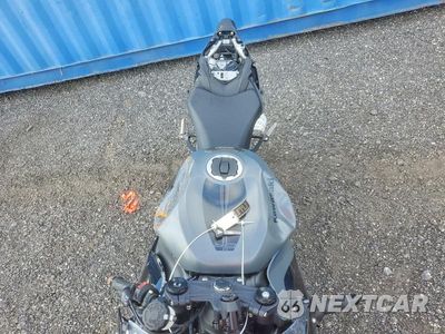 Piąte zdjęcie samochodu w środku: 2026 KAWASAKI ZX636 K VIN:JKBZXJJ10TA042849 - miniatura