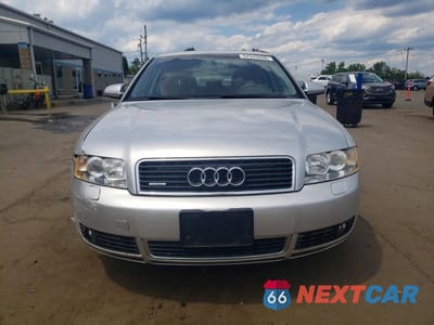 Piąte zdjęcie samochodu w środku: 2005 AUDI A4 1.8T QUATTRO VIN:WAULC58E35A020534 - miniatura