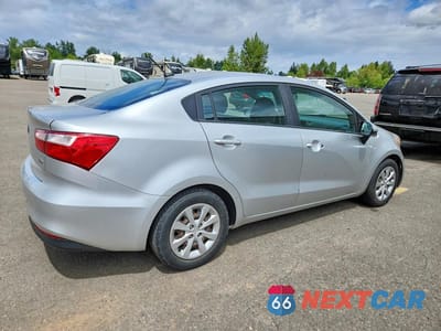 Trzecie zdjęcie samochodu z tyłu: 2017 KIA RIO LX VIN:KNADM4A33H6026233 - miniatura