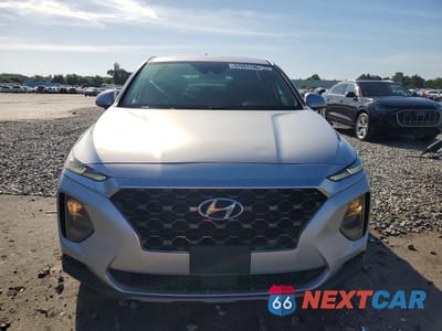 Piąte zdjęcie samochodu w środku: 2019 HYUNDAI SANTA FE SE VIN:5NMS23AD5KH027283 - miniatura
