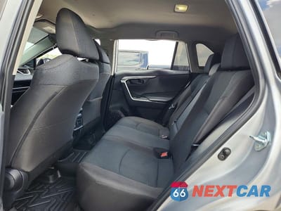Zdjęcie 11 z 13 samochodu: 2025 TOYOTA RAV4 LE VIN:2T3H1RFV4SC319070 - miniatura
