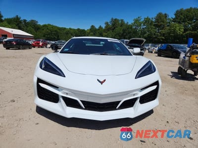 Piąte zdjęcie samochodu w środku: 2024 CHEVROLET CORVETTE E-RAY 2LZ VIN:1G1YL3D44R5500390 - miniatura