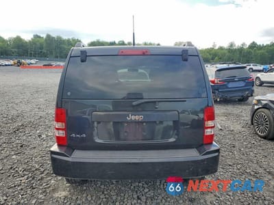 Zdjęcie 6 z 13 samochodu: 2011 JEEP LIBERTY SPORT VIN:1J4PN2GK3BW529780 - miniatura
