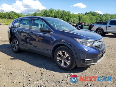 Czwarte zdjęcie samochodu z boku: 2019 HONDA CR-V LX VIN:2HKRW6H3XKH220453 - miniatura