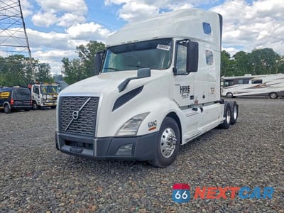 Drugie zdjęcie samochodu z przodu: 2019 VOLVO VNL SEMI TRUCK VIN:4V4NC9EH3KN221831 - miniatura