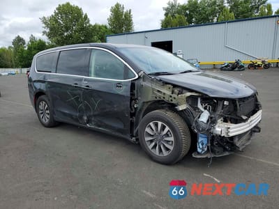 Czwarte zdjęcie samochodu z boku: 2024 CHRYSLER PACIFICA HYBRID SELECT VIN:2C4RC1S73RR102913 - miniatura
