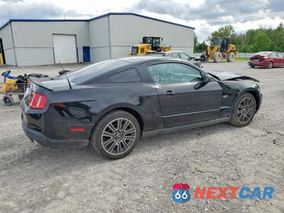 Trzecie zdjęcie samochodu z tyłu: 2010 FORD MUSTANG GT VIN:1ZVBP8CH6A5128989 - miniatura