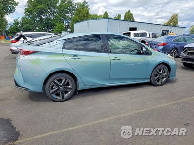 Trzecie zdjęcie samochodu z tyłu: 2016 TOYOTA PRIUS THREE TOURING VIN:JTDKARFU3G3019803 - miniatura