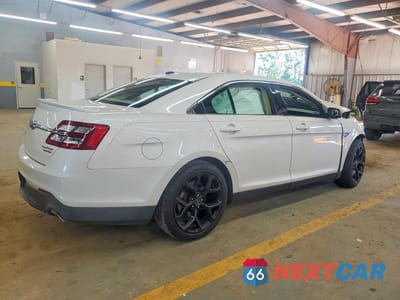 Trzecie zdjęcie samochodu z tyłu: 2017 FORD TAURUS LIMITED VIN:1FAHP2F85HG128542 - miniatura