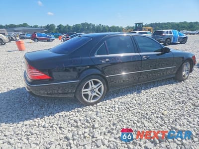 Trzecie zdjęcie samochodu z tyłu: 2006 MERCEDES-BENZ S 500 VIN:WDBNG75J86A470435 - miniatura