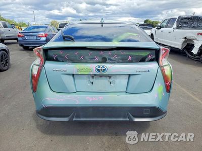 Zdjęcie 6 z 12 samochodu: 2016 TOYOTA PRIUS THREE TOURING VIN:JTDKARFU3G3019803 - miniatura