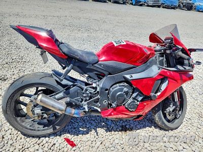 2019 YAMAHA YZFR1 JYARN39E2KA004522 - główne zdjęcie licytacji z USA - miniatura
