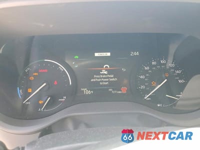 Zdjęcie 9 z 13 samochodu: 2025 TOYOTA SIENNA LE VIN:5TDKRKEC2SS270022 - miniatura