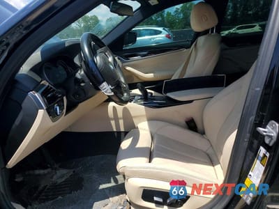 Zdjęcie 7 z 12 samochodu: 2018 BMW 530E VIN:WBAJA9C57JB033206 - miniatura