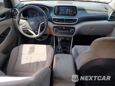 Zdjęcie 8 z 12 samochodu: 2019 HYUNDAI TUCSON SE VIN:KM8J23A41KU019438 - miniatura