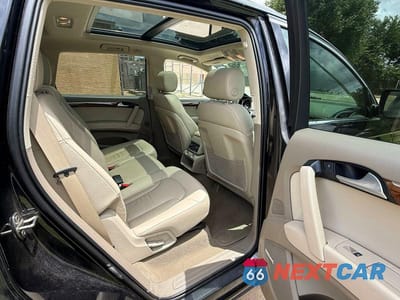 Zdjęcie 6 z 10 samochodu: 2013 AUDI Q7 PREMIUM PLUS VIN:WA1LMAFE2DD014484 - miniatura