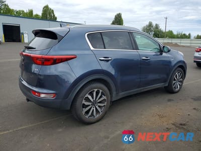 Trzecie zdjęcie samochodu z tyłu: 2017 KIA SPORTAGE EX VIN:KNDPNCAC0H7245667 - miniatura