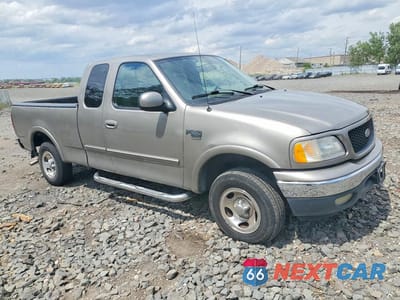 Czwarte zdjęcie samochodu z boku: 2003 FORD F-150 VIN:2FTRX18LX3CA40235 - miniatura