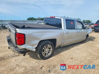 Trzecie zdjęcie samochodu z tyłu: 2018 CHEVROLET SILVERADO C1500 LT VIN:3GCPCREC2JG461274 - miniatura