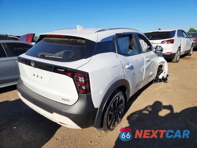 Trzecie zdjęcie samochodu z tyłu: 2025 NISSAN KICKS SV VIN:3N8AP6CB6SL409369 - miniatura